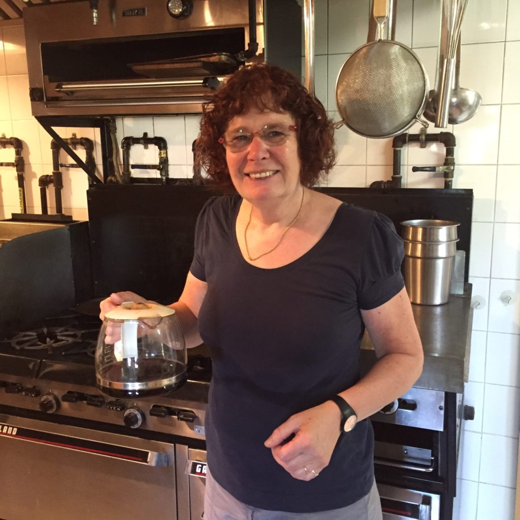  Yolande Serves Coffee - Colleen Friesen